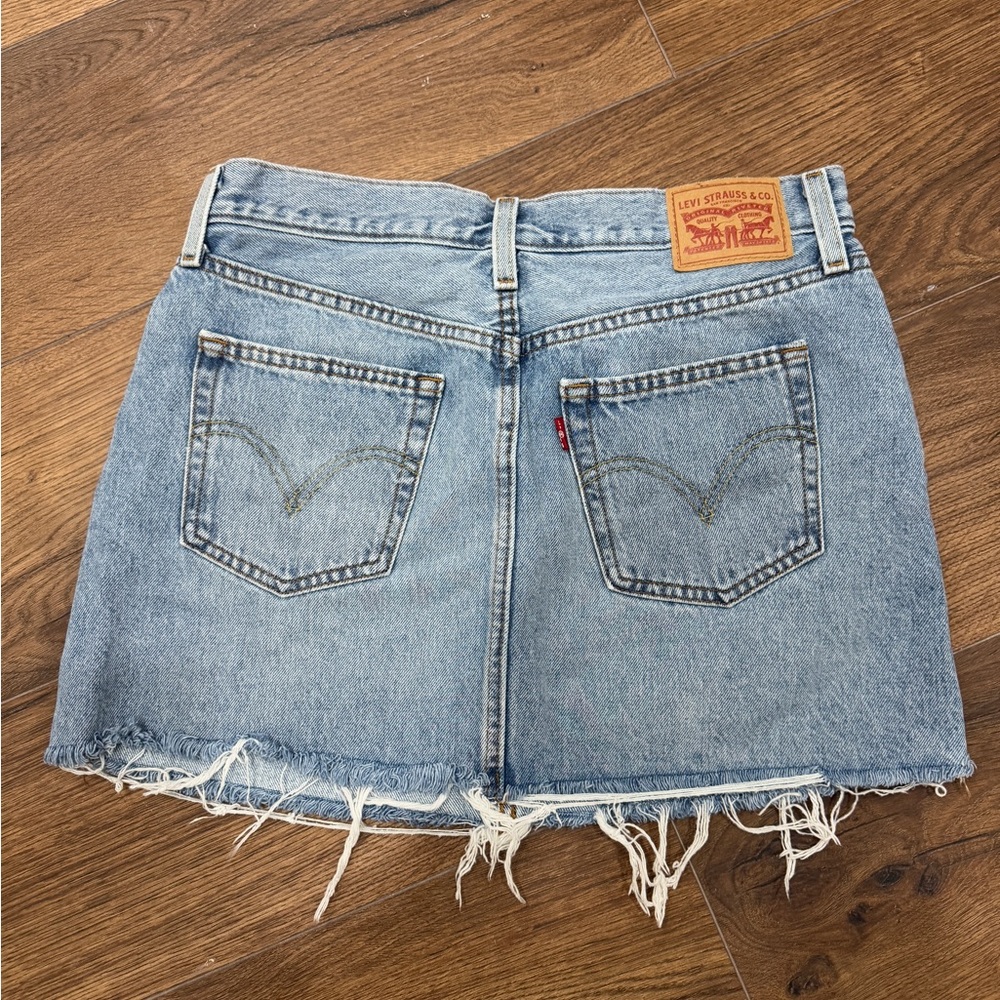 Levi’s Icon Denim Mini Skirt - Picture 5 of 7